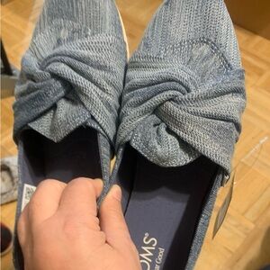 TOMS Blue Knit Knot Slip-On Flats